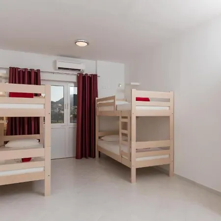 Nyaraló Free Bird - Bed In Four Bed Mixed 3 Dubrovnik
